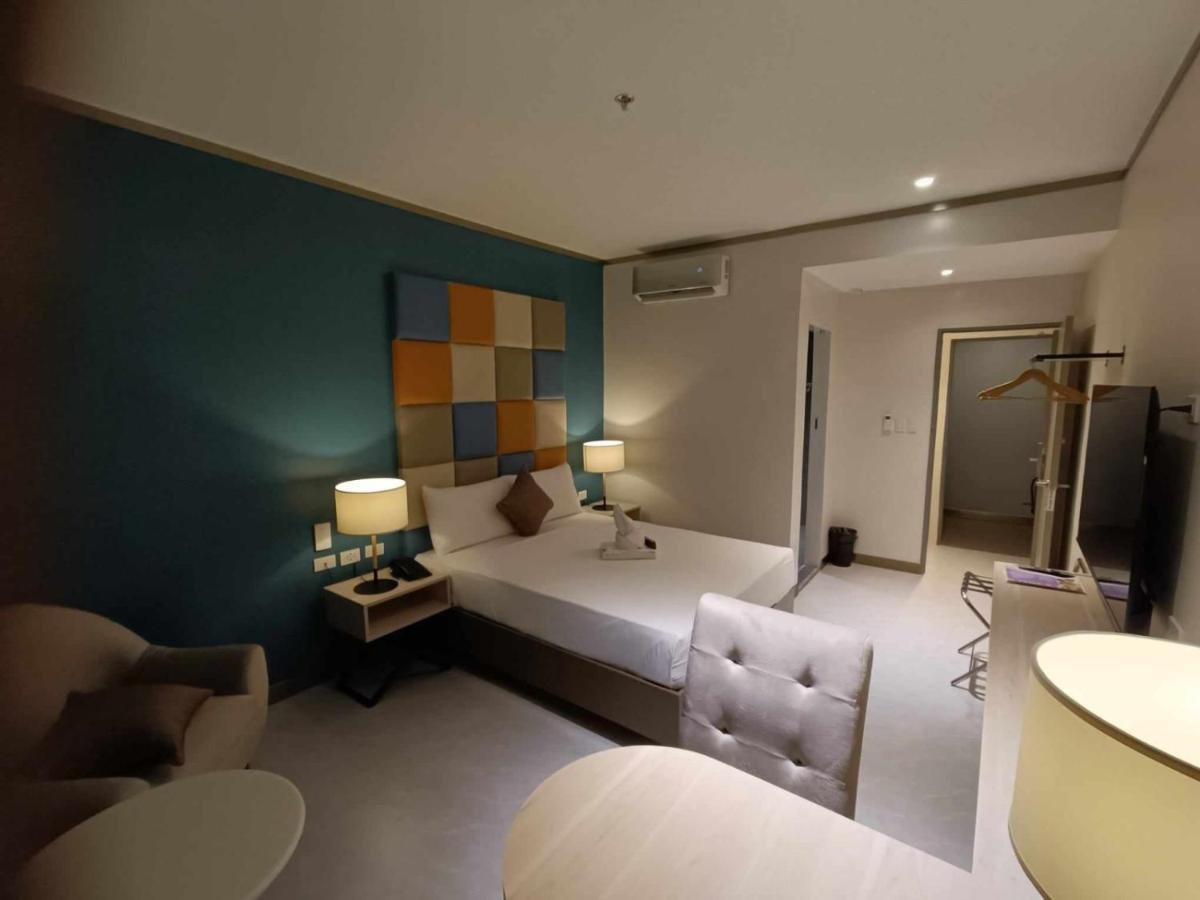 Yes Hotel Imus Cavite Eksteriør bilde